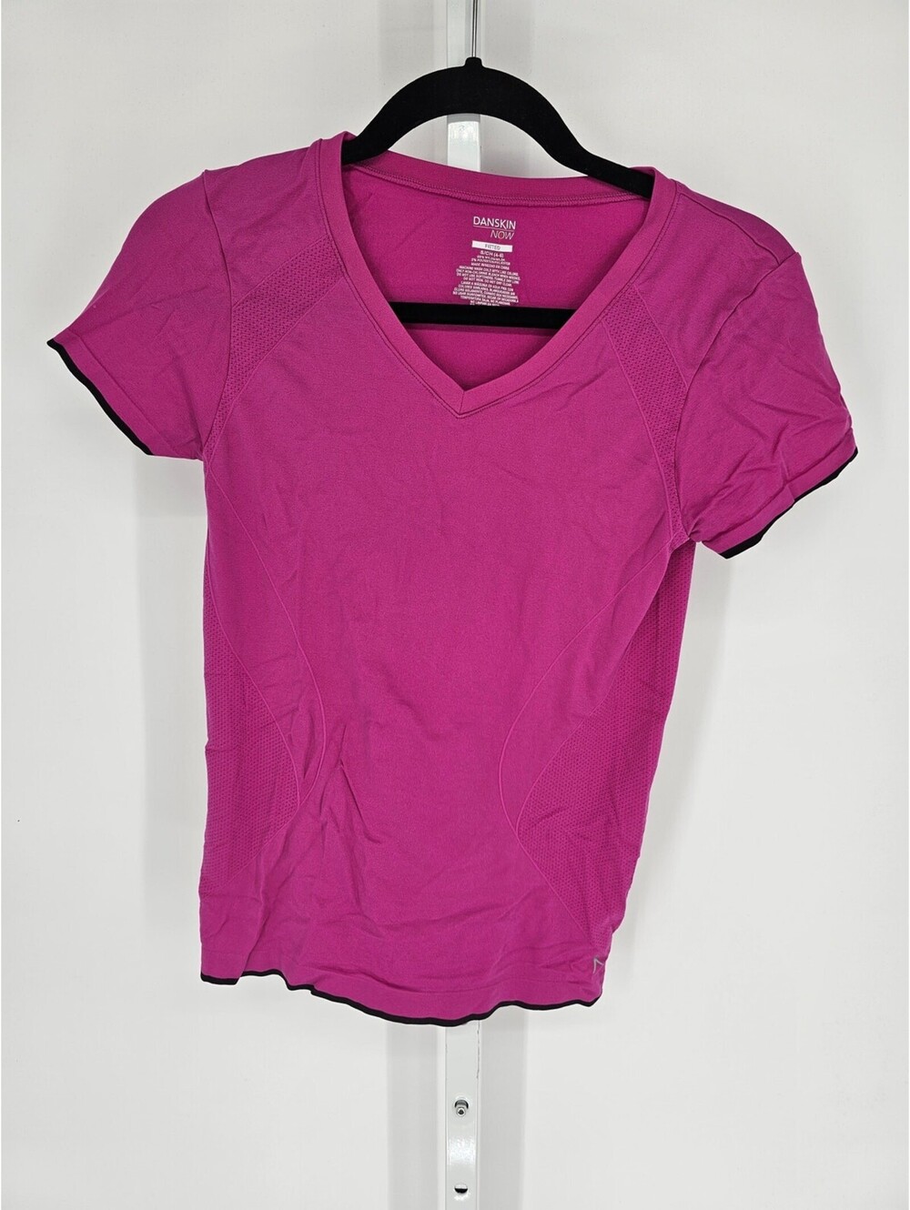Danskin Now Pink Nylon Blend Mesh V-Neck Short Sleeve T-Shirt Size S